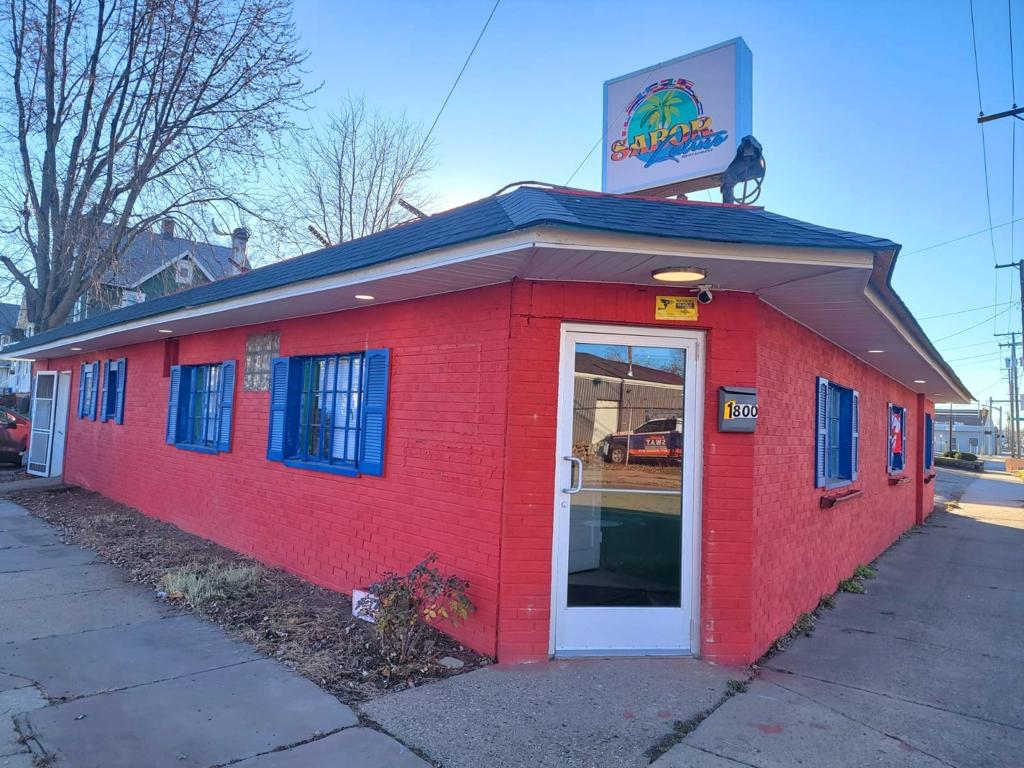 El Sabor Latino Restaurant